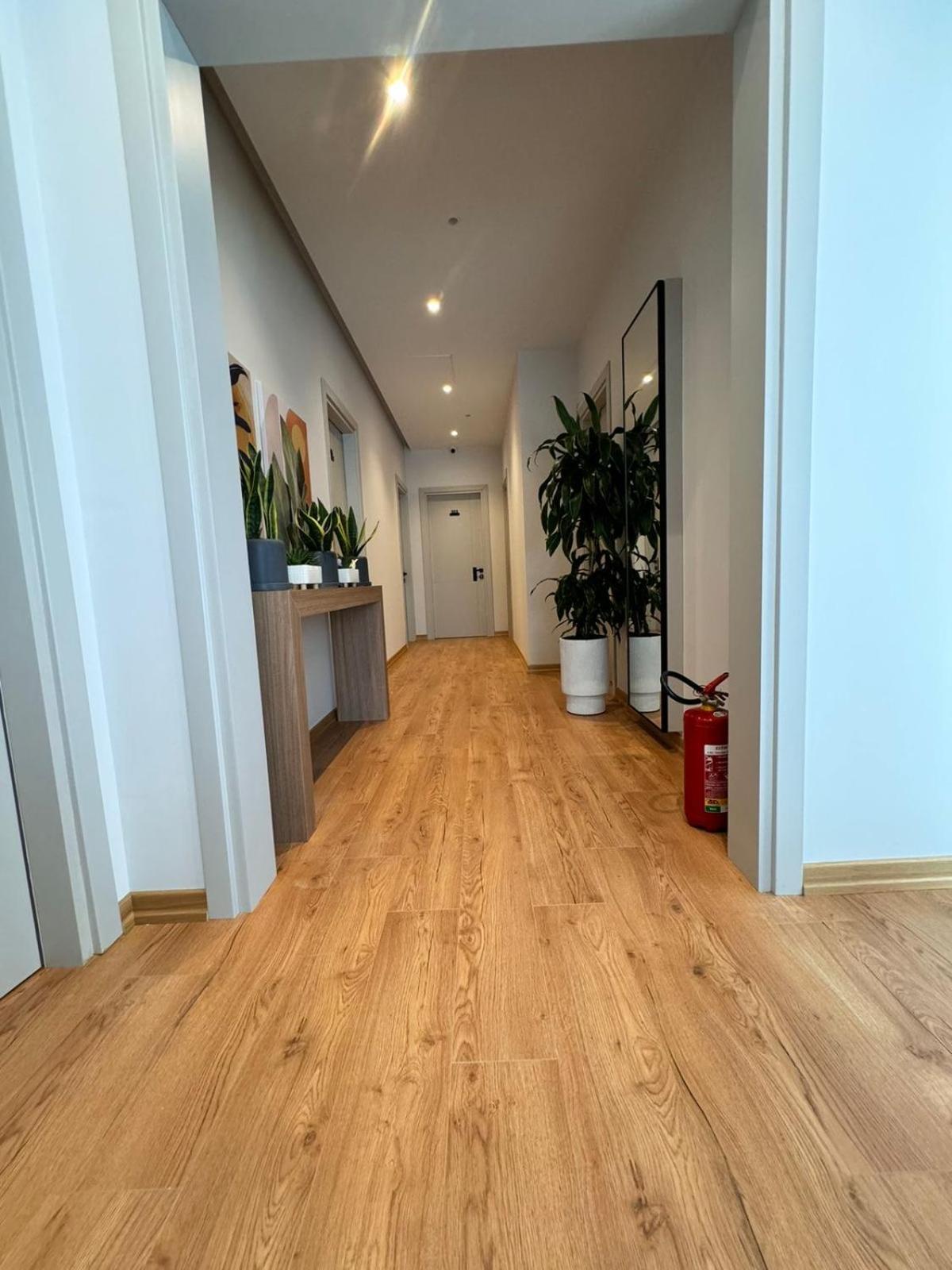 Izi Boutique Apartment Tirana Exterior photo