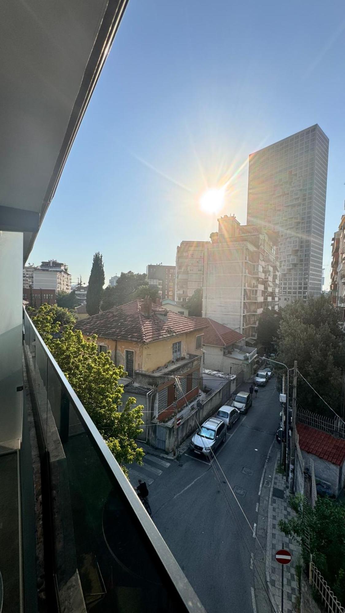 Izi Boutique Apartment Tirana Exterior photo